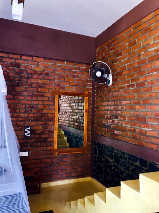 The Rezt Bed & Breakfast Ела Екстериор снимка