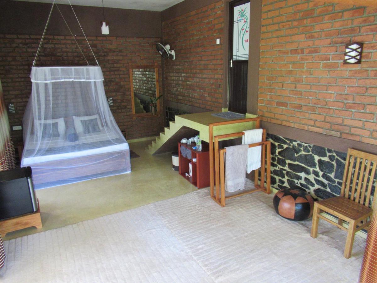 The Rezt Bed & Breakfast Ела Екстериор снимка